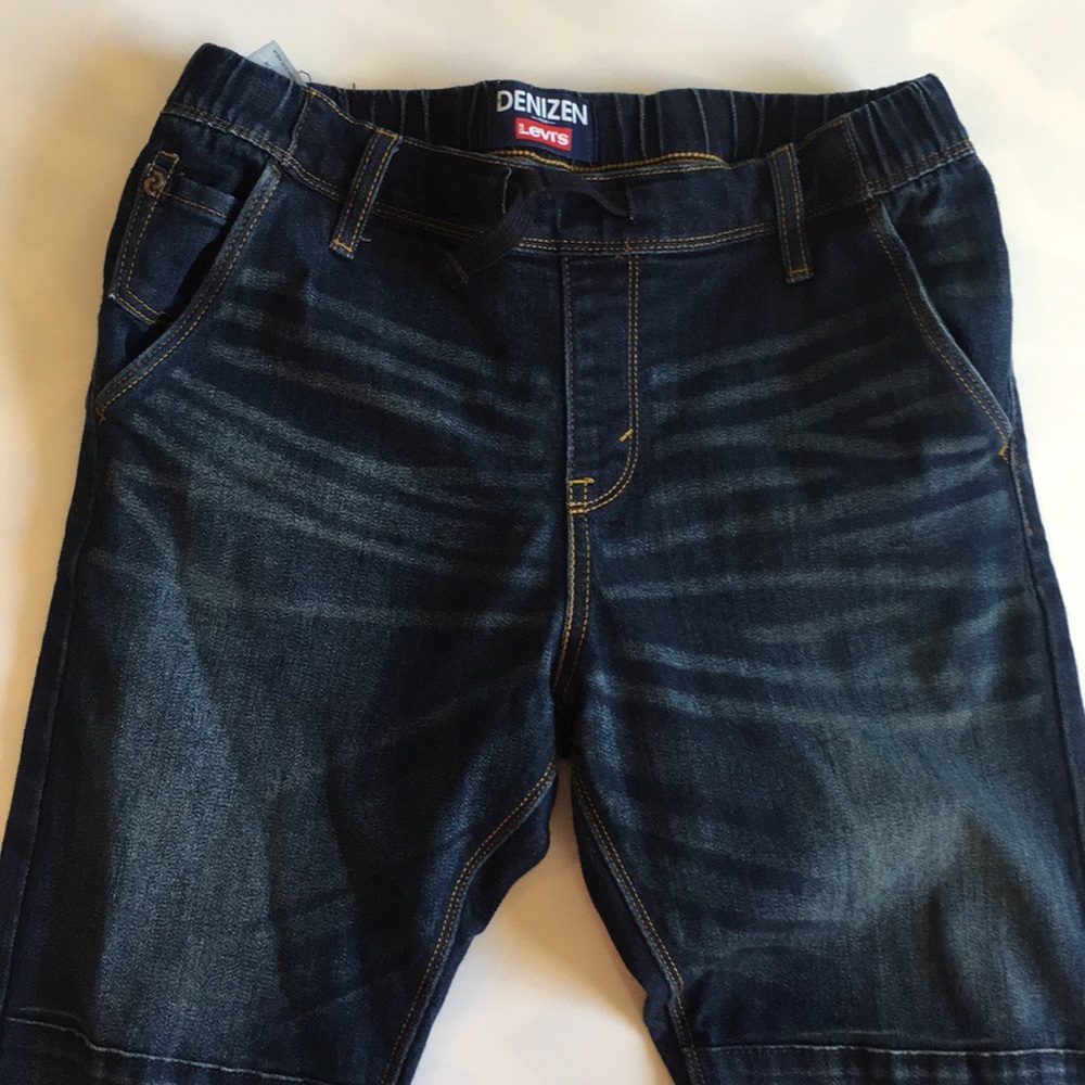 Levi’s dark denim - special listing